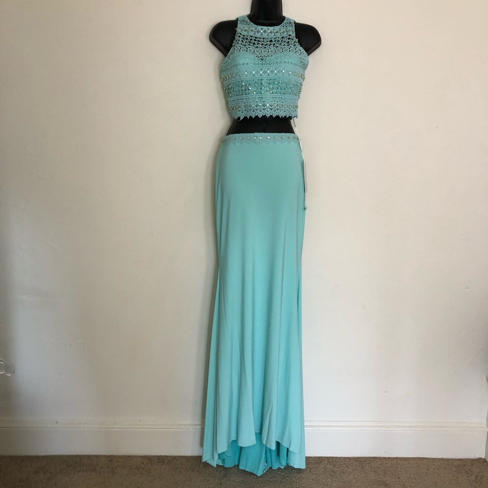Madison James Two Piece Aqua Prom Gown - Size 4 - NWT